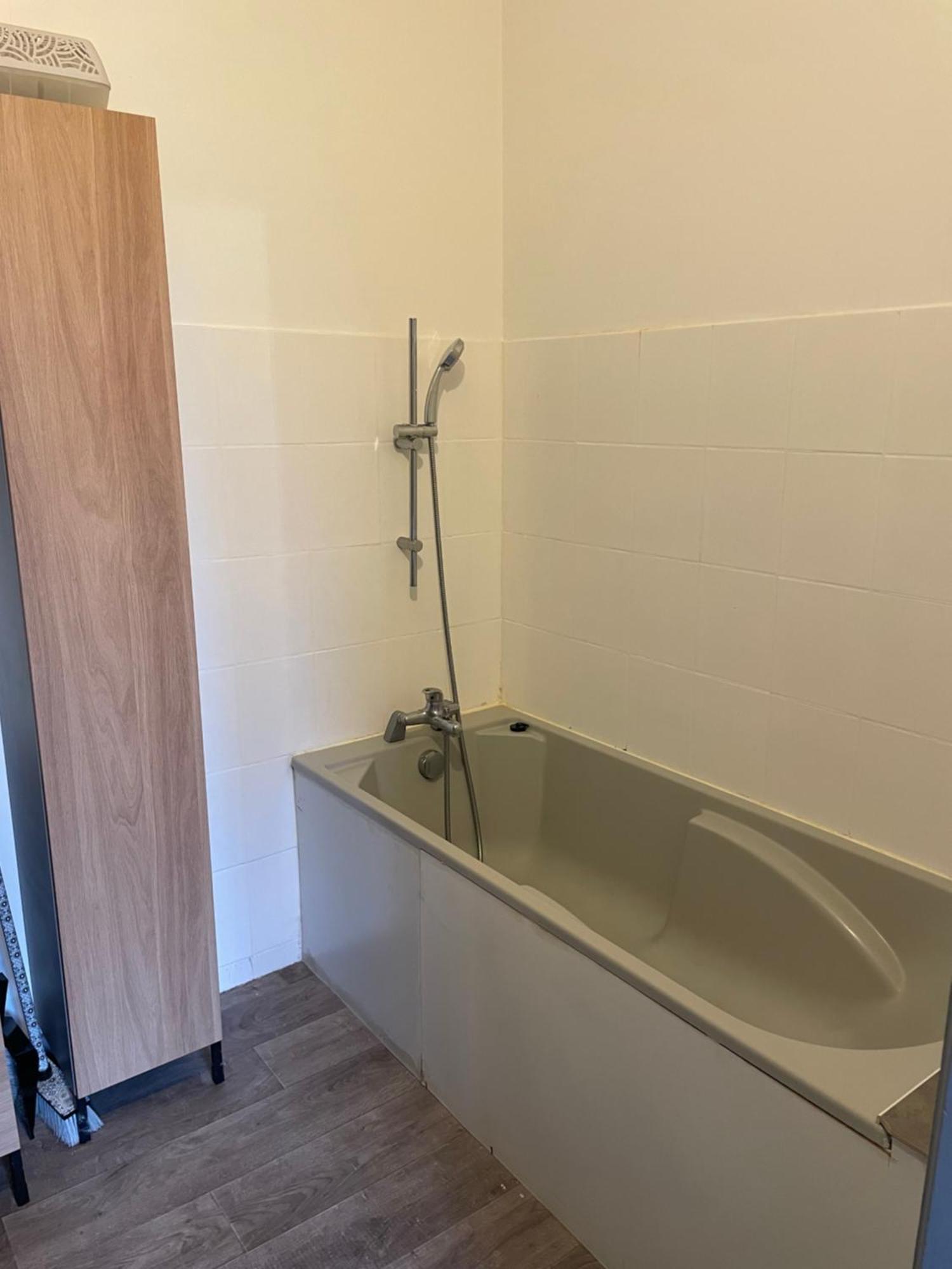 Charmant Appartement Avec Jardin Nancy Ngoại thất bức ảnh